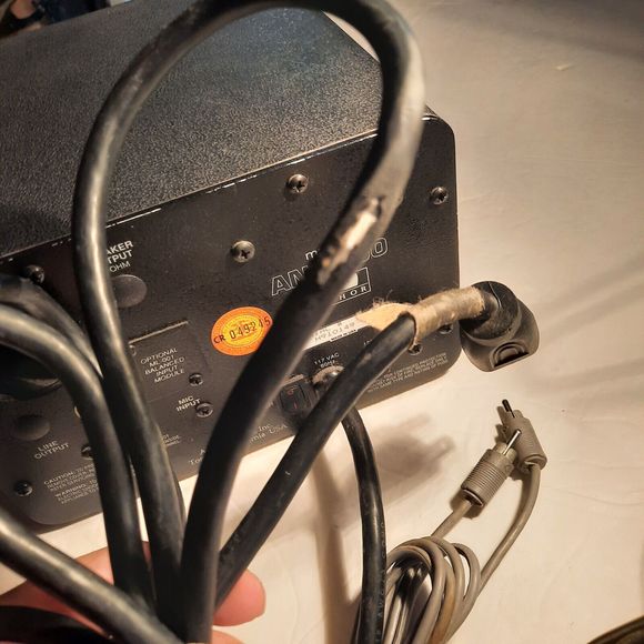 Anchor AN-1000 Powered Monitor - Powers ON, with Speaker Cables - Picture 8 of 13